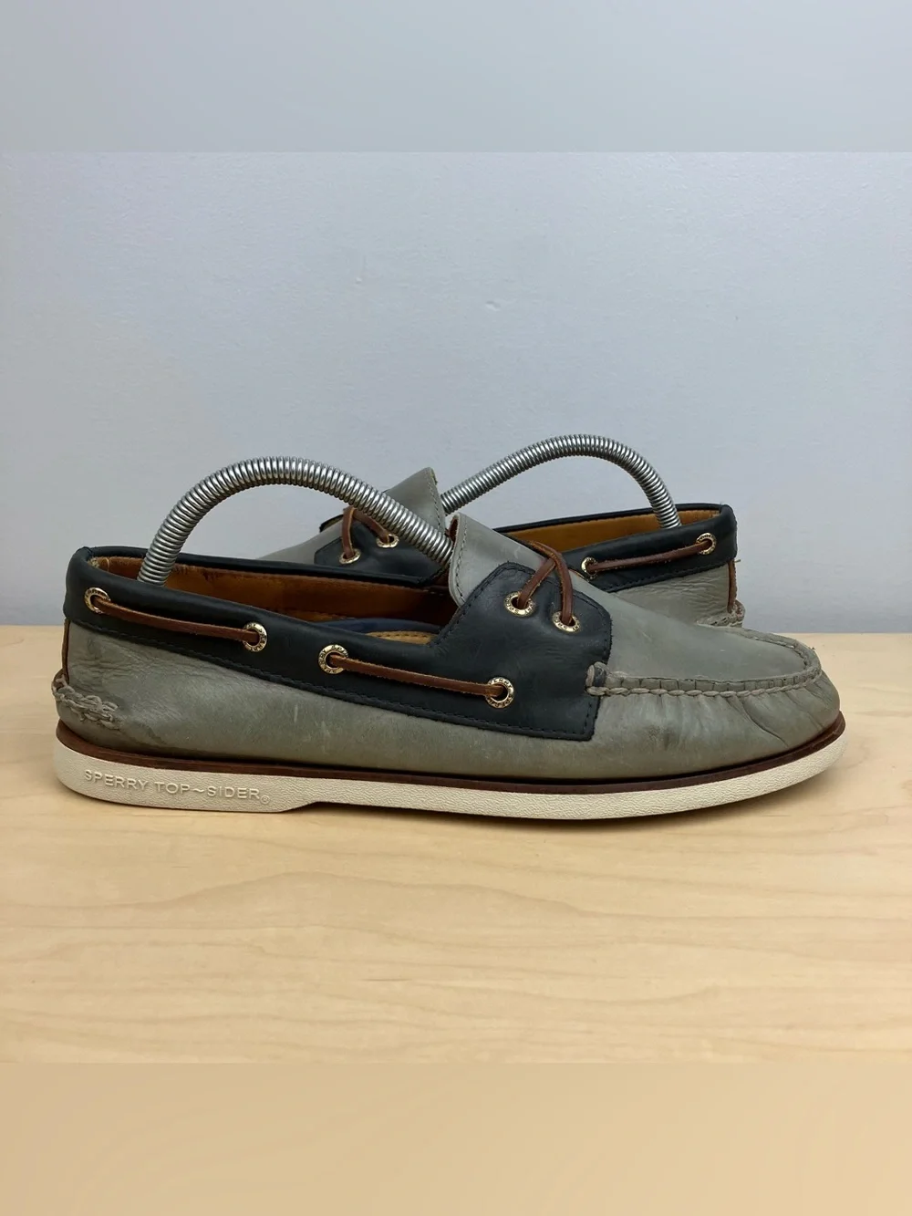 Sperry gold cup